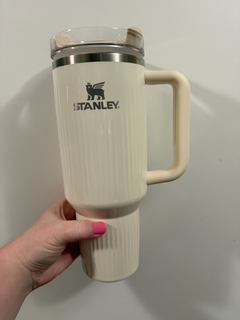 Stanley Quencher Fluted Flowstate Tumbler, 40-oz, Cream Gloss. Lightly Used